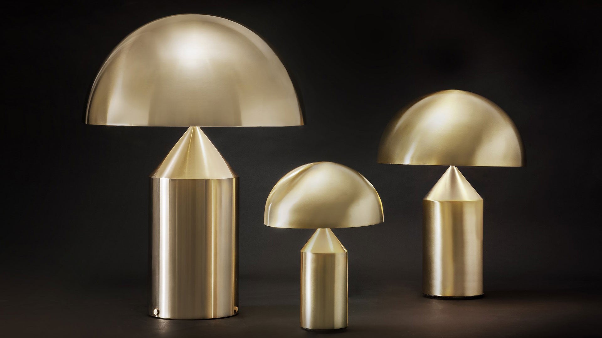 Lampe à poser ATOLLO S métal doré, Oluce, visuel 5
