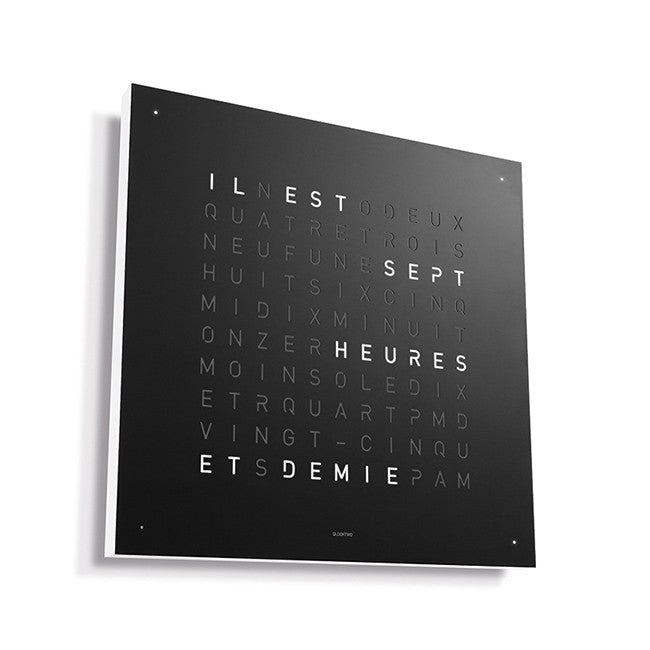Horloge Earth 45 boitier blanc - Façade acier laqué, Qlocktwo