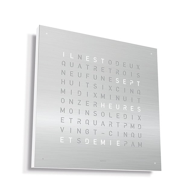 Horloge Earth 45 boitier blanc - Façade Stainless Steel, Qlocktwo