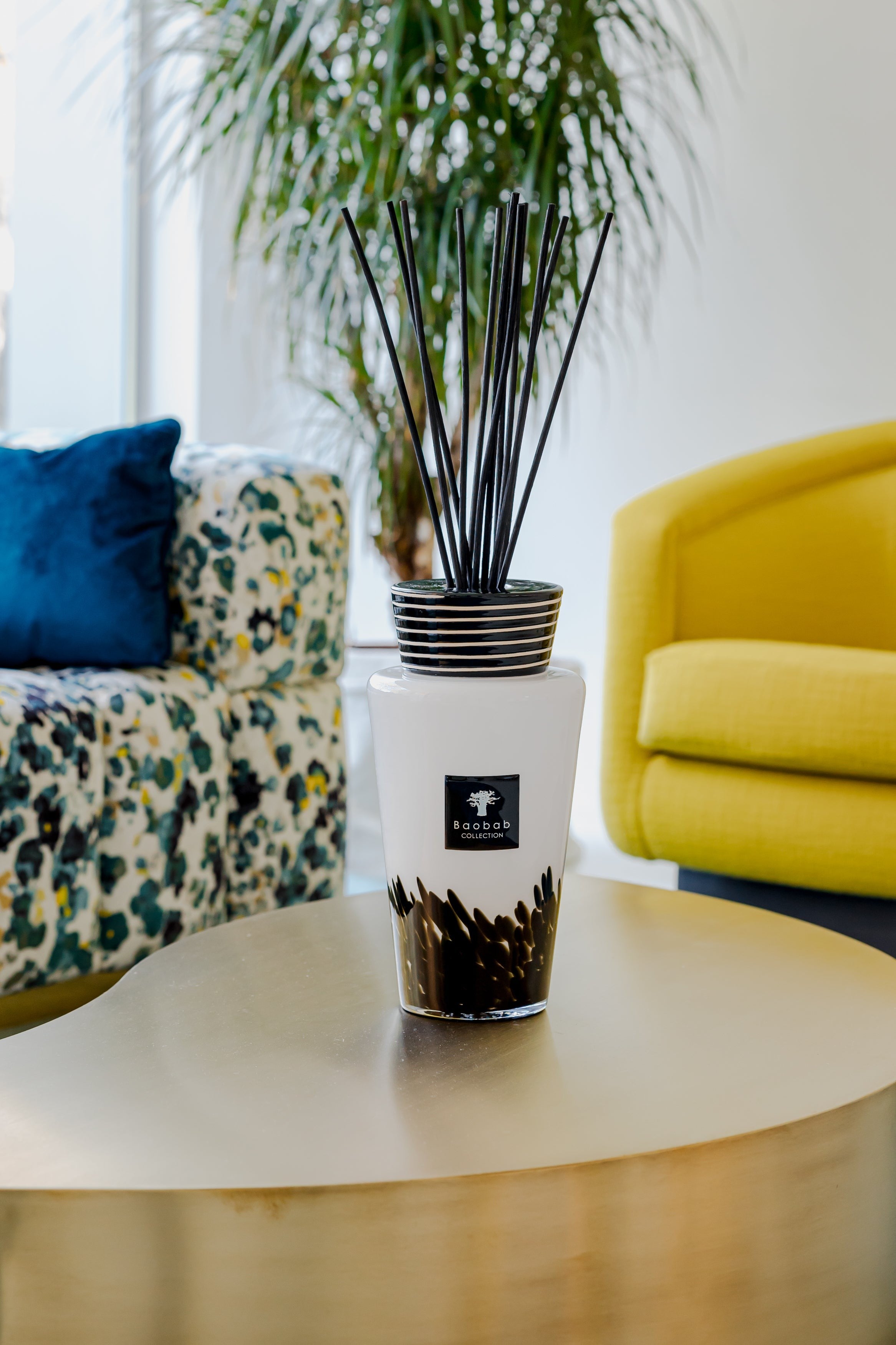 TOTEM Feathers Black, Baobab Collection, visuel 5