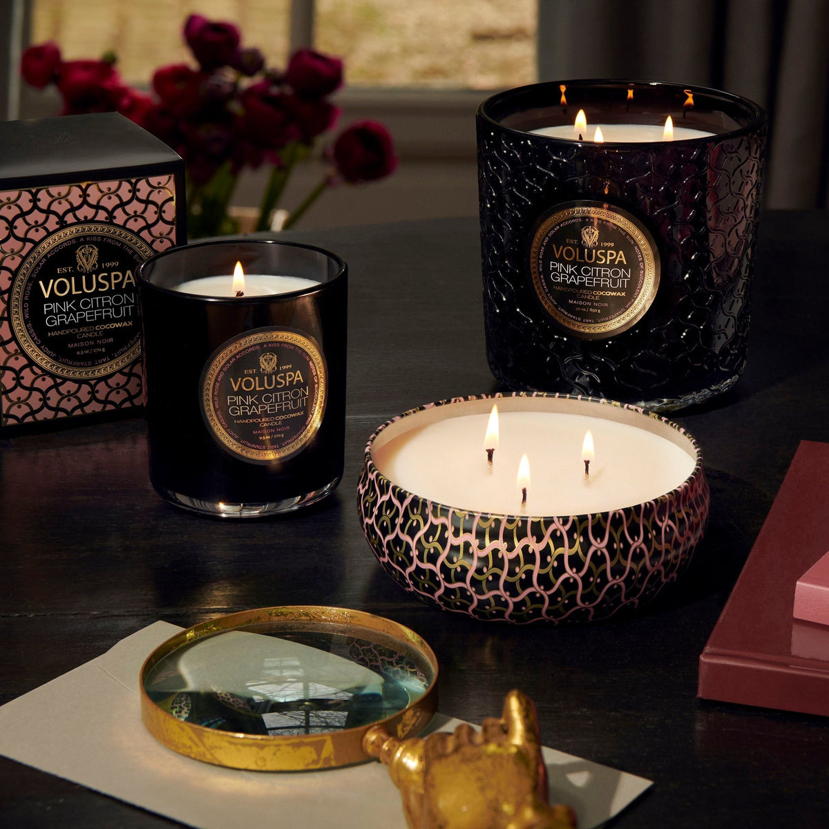Collection Les Maisons - Bougie métal 340g, Voluspa, visuel 4