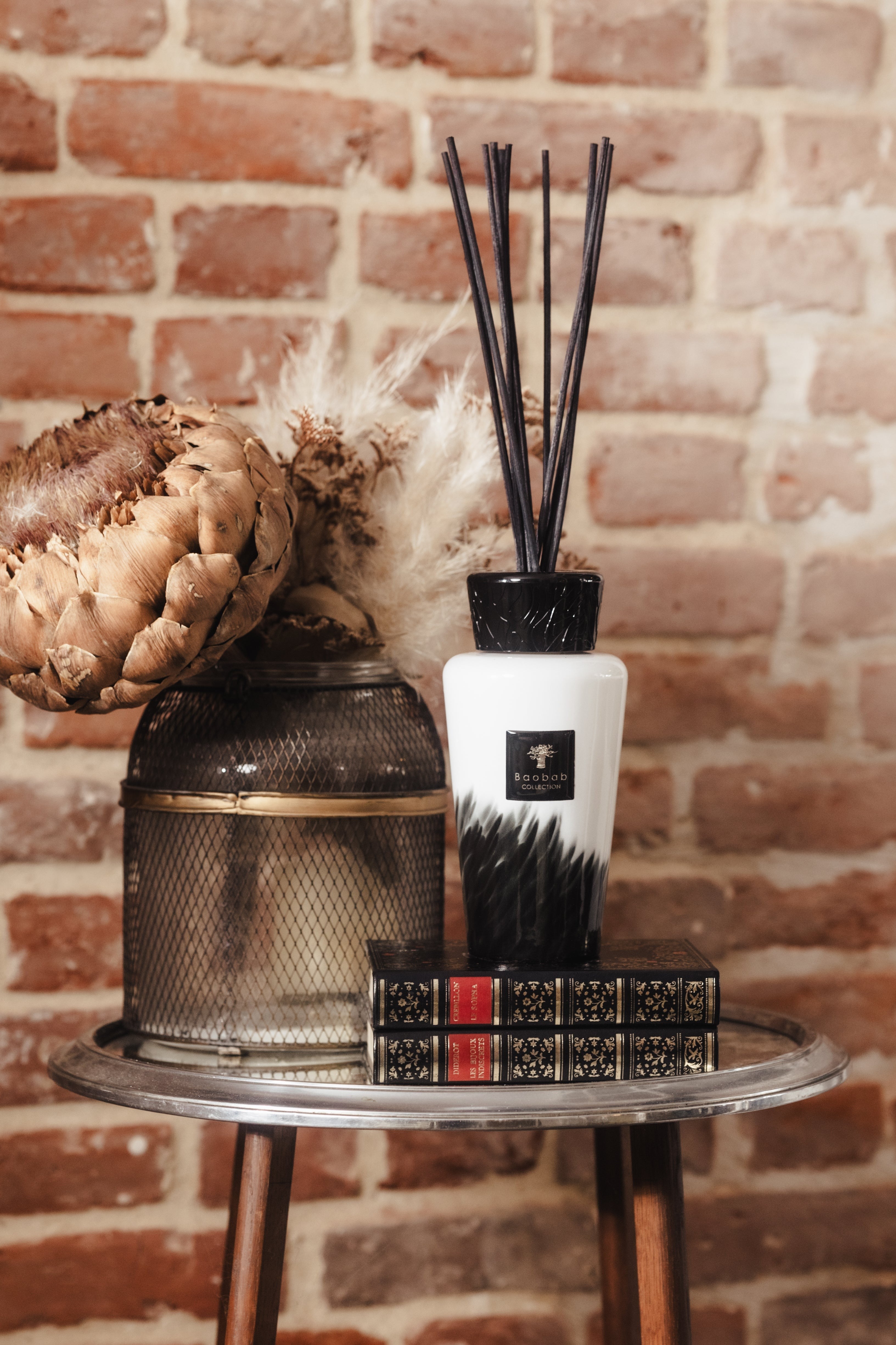 Diffuseur 500ml Feathers Black, Baobab Collection, visuel 2